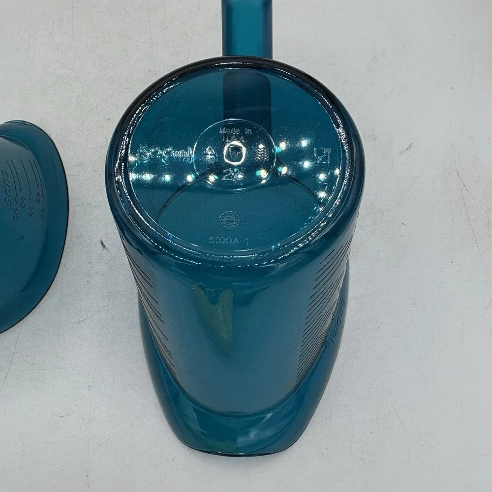 Tupperware Measuring Cups Micro Pitcher Nesting 2 Piece Set Blue Teal 1 & 2 Cup